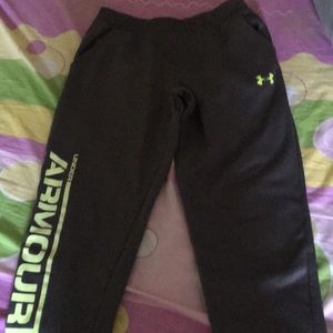 Under amour wear pants